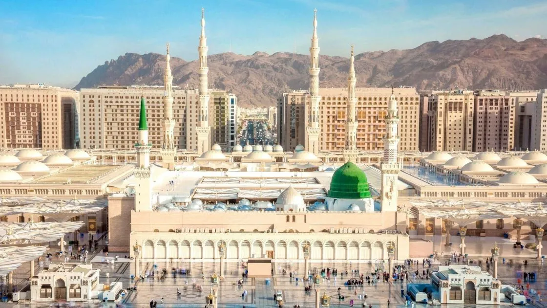 Umrah Ekonomi 12D/10N - 3 Star Hotels